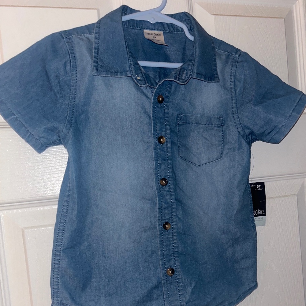 Toddler Jean Short Sleeve Button Up Shirt Size 5 T